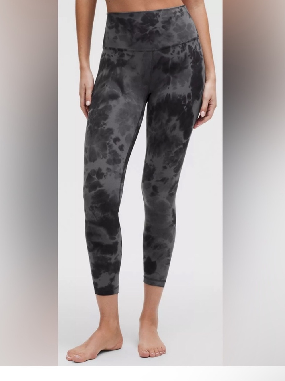 Lululemon Align HR
Pant 25" Diamond Dye Pitch
Grey Graphite Grey Size 14